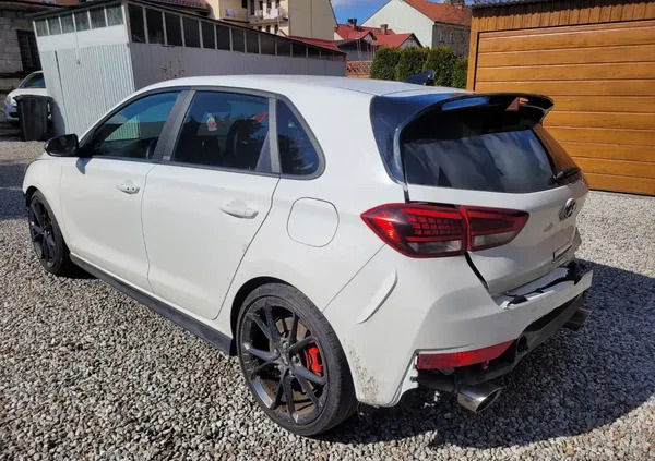 samochody osobowe Hyundai i30 N cena 70900 przebieg: 69000, rok produkcji 2021 z Dobczyce